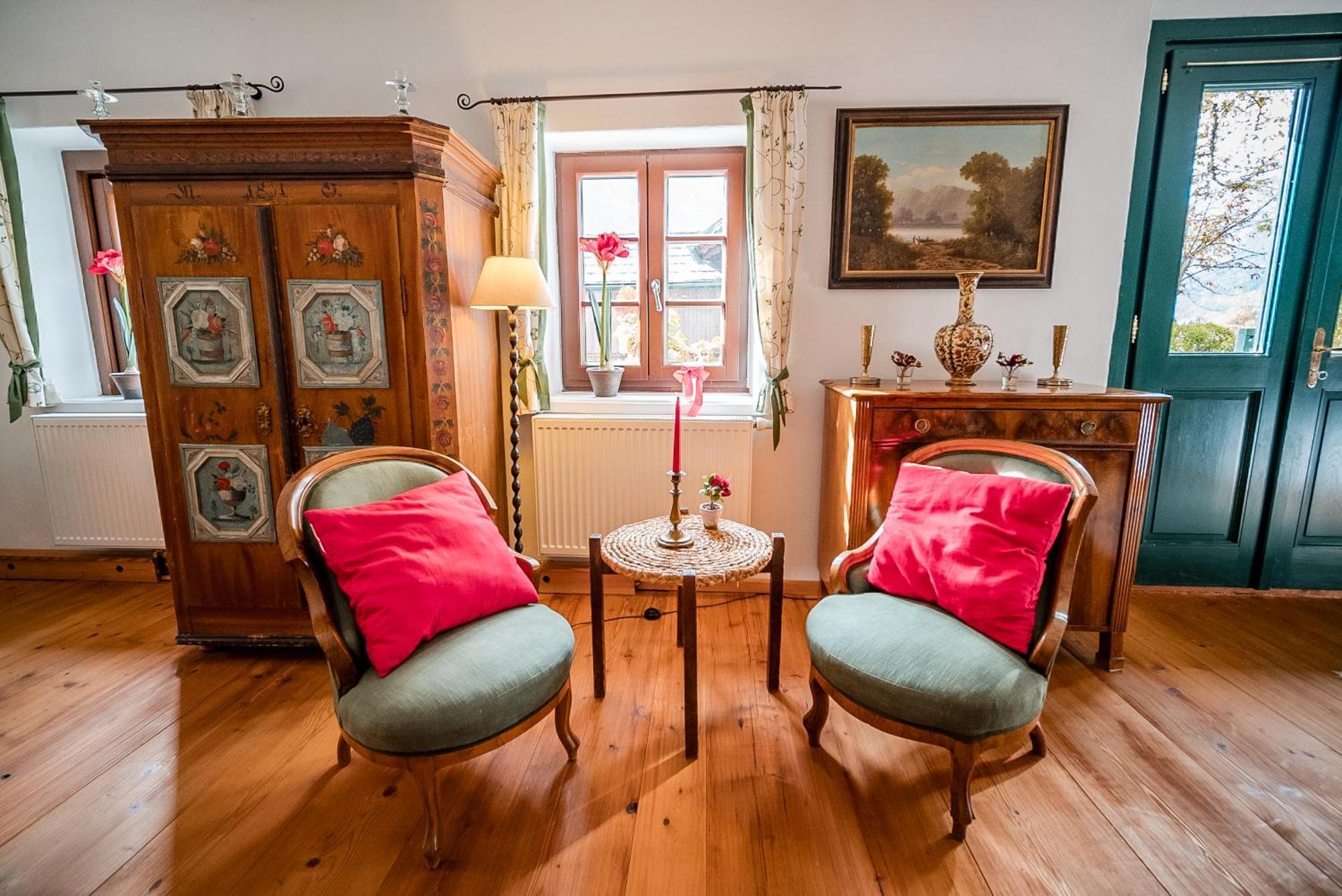 Altes Von 1756 - Straussengut Apartment *